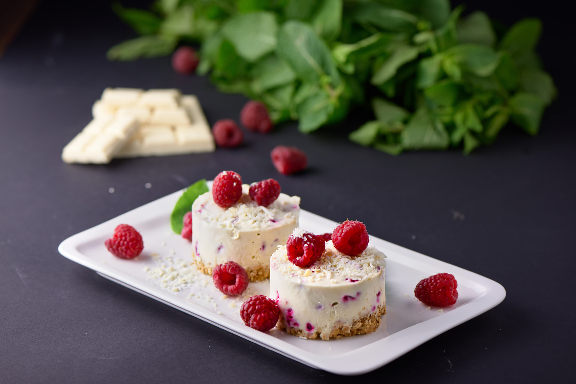 White-Chocolate-Raspberry-Cheesecake